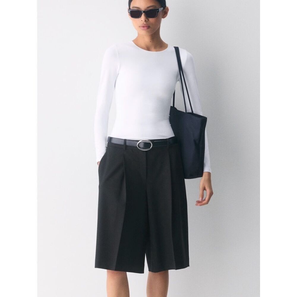 Aritzia Original Contour Splendid Crew Longsleeve Top